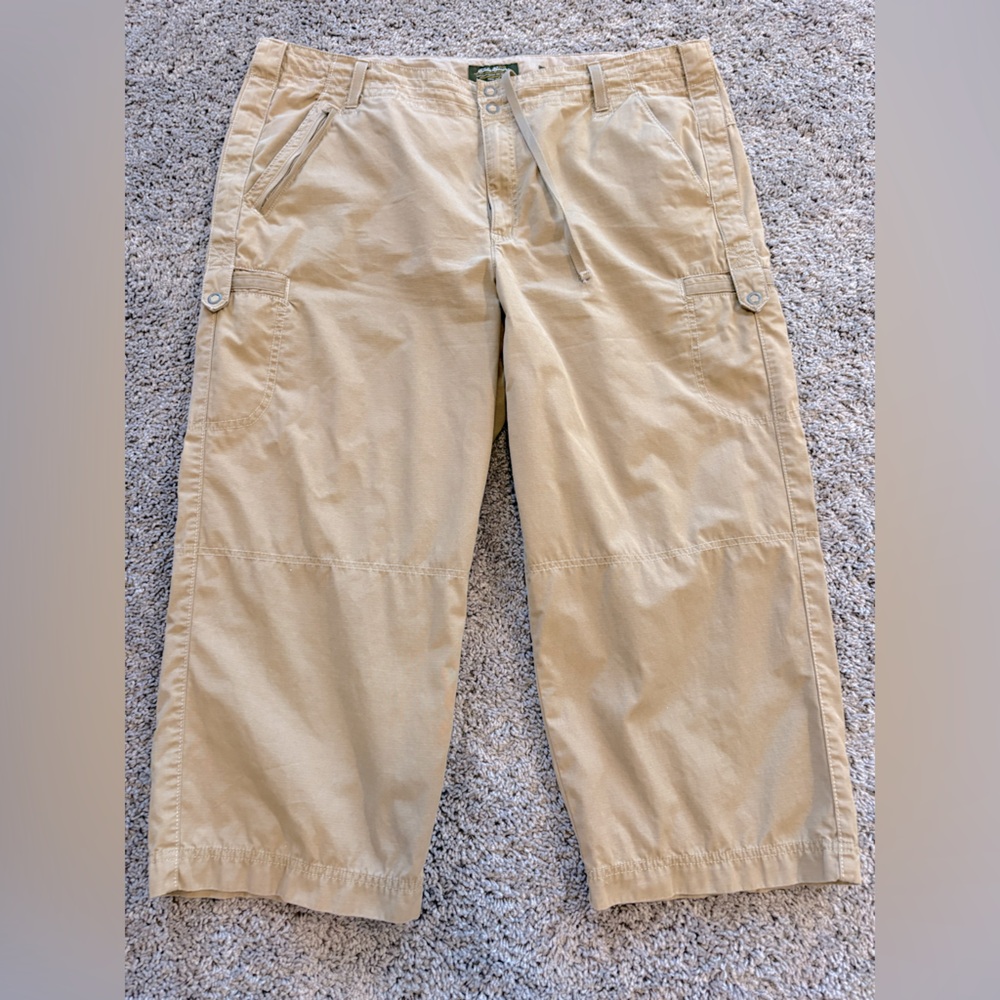 Eddie Bauer Utility Cargo Capri Cropped Pant Women Size 20 Blakely Fit khaki tan